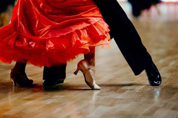 Arte de divulgação — Grande Baile de Dança de Salão
